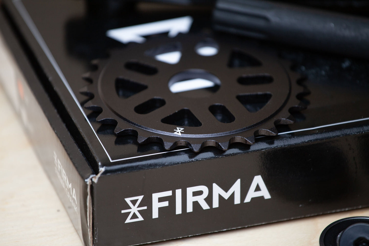 Firma Crank Set -175 MM 3 pc with BB and sproket