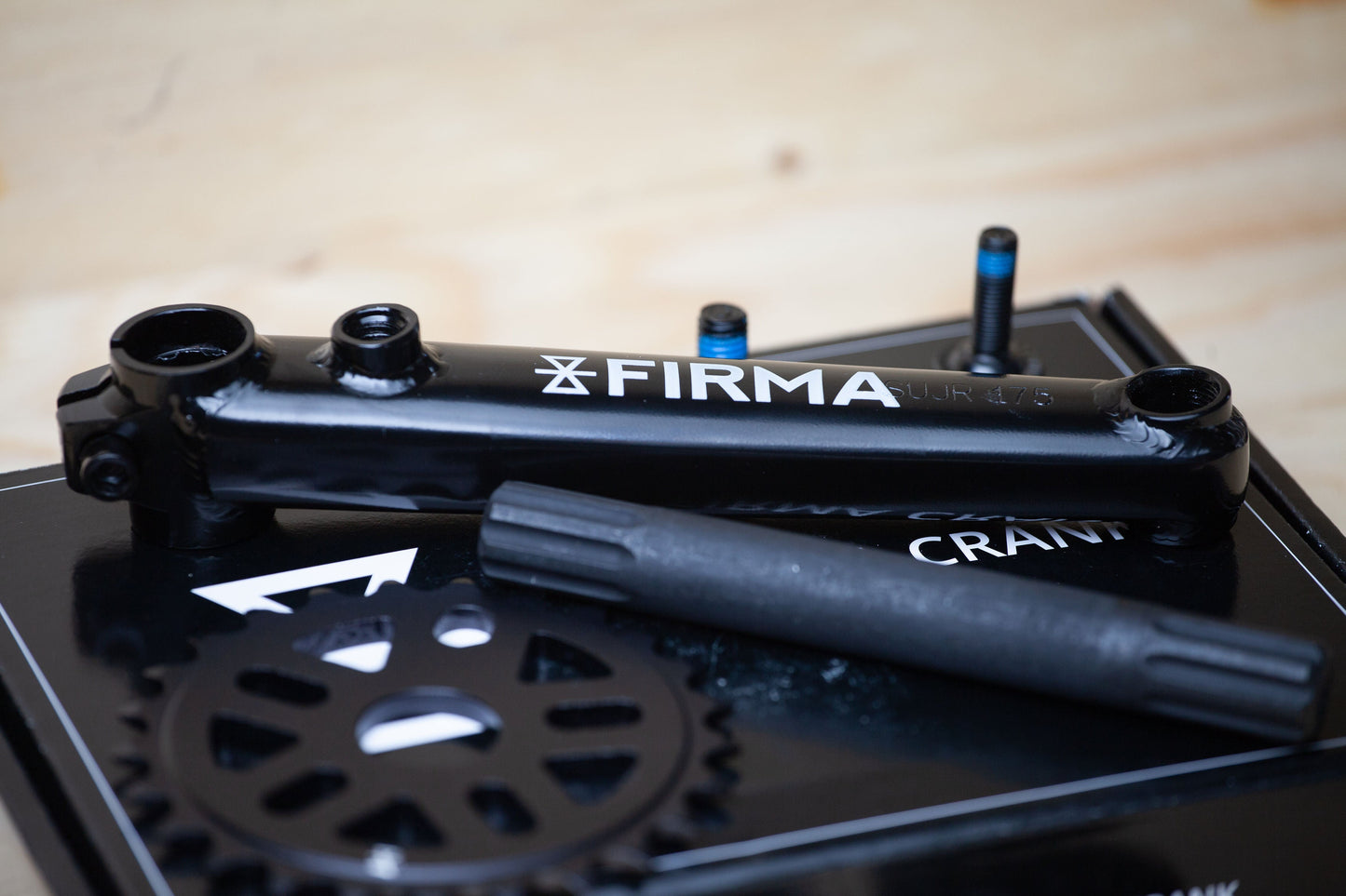 Firma Crank Set -175 MM 3 pc  with BB and sproket